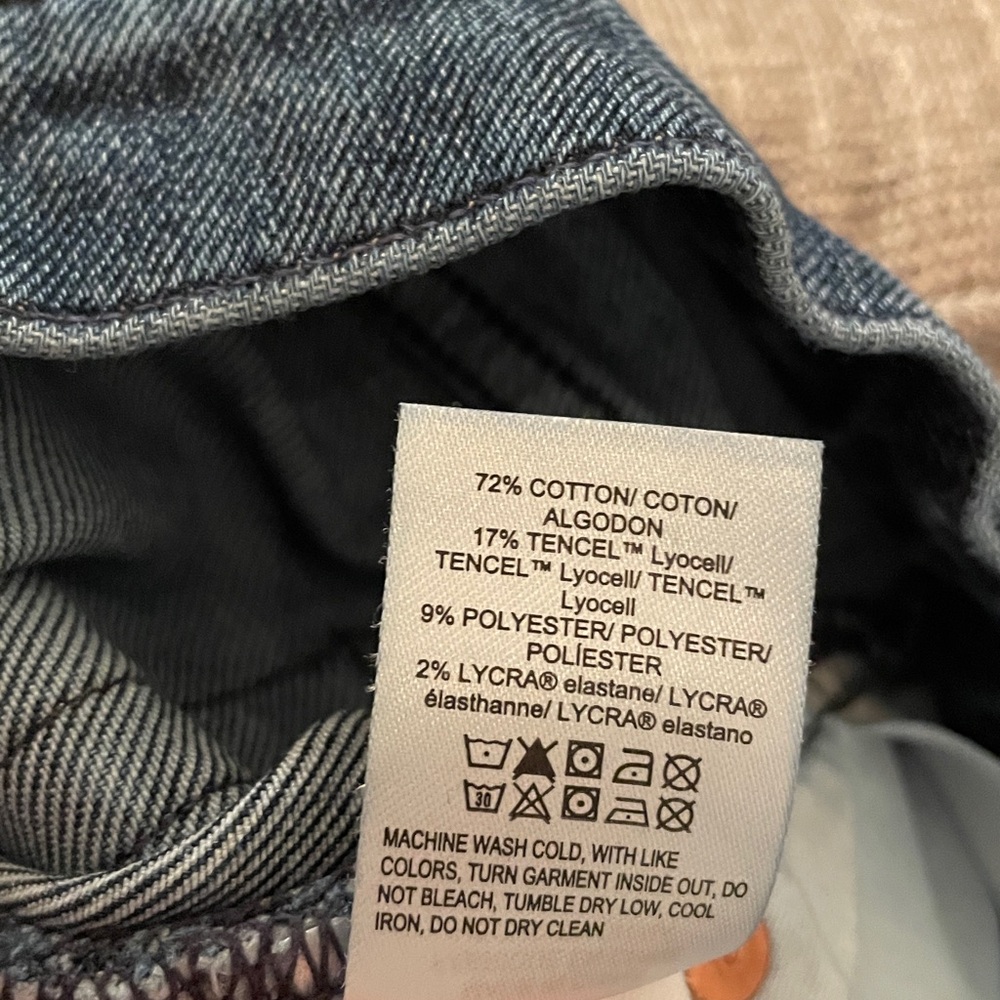 Lucky Brand Wide Leg High Rise Jeans - Picture 15 of 15